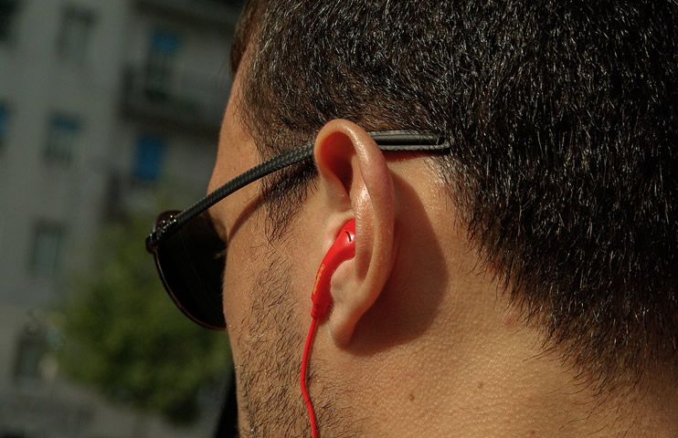 5 Things You Should Not Be Doing To Your Ears