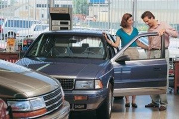 Look Out for These Problems Before Buying a Used Car